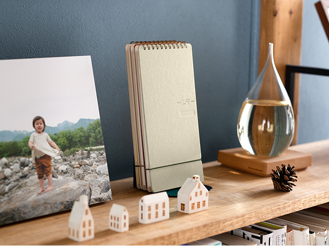 「飾る」と「しまう」が一緒に